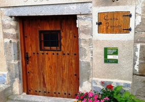 Puerta de la casa