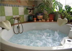 Champagne en el jacuzzi