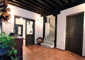 Entrada con escalera