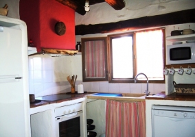 Cocina esquinada antigua