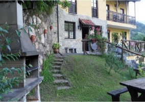 Escaleras de acceso a la casa