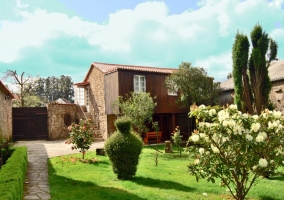 Apartamento fachada de la casa rural