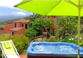 Jacuzzi de la casa rural