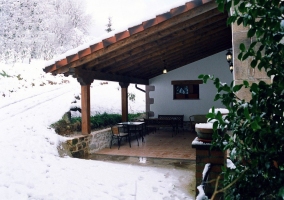 Habitación con cama de matrimonio