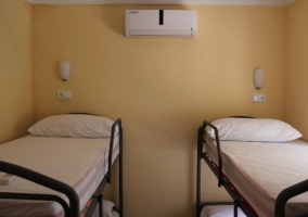 Habitación con literas