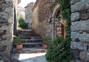  escalera acceso a casa 