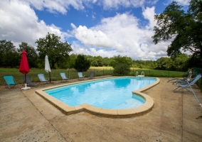 piscina en la casa 