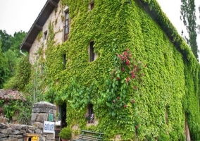 Vista exterior del caserío