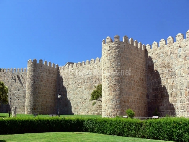 tb_Muralla%20de%20Avila