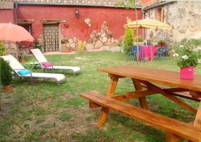 Sala de estar con chimenea