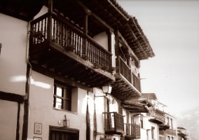 Fachada con balcones