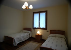 Dormitorio en tonos claros