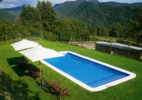 Piscina y vistas