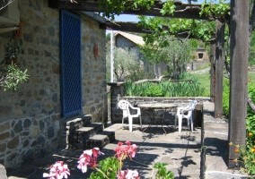 Dormitorio de matrimonio con armario