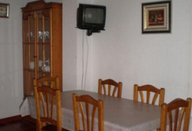 Comedor con televisión