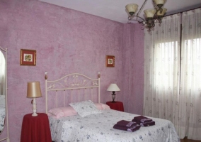 Dormitorio cuádruple con camas individuales