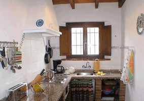 Cocina con encimera de granito