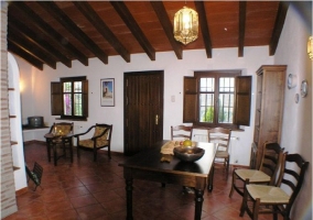 Cocina amuelada y equipada