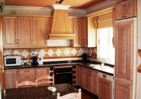 Salón con chimenea