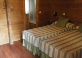 Dormitorio doble con terraza