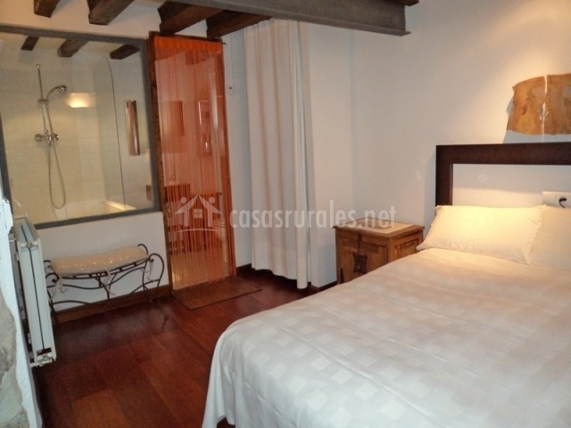 Casa grande del acebal en torrearevalo (soria)