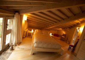 Habitación doble abuhardillada