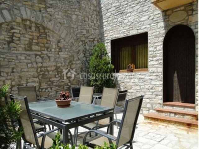 Cal Ventura Vell en Portell (Lleida)