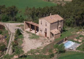 Piscina media cubierta