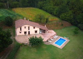 La casa rodeada de naturaleza