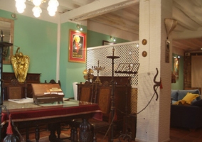 Precioso salón muy bien amueblado