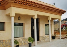 Vistas de la fachada del hotel