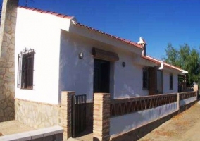 Casa en el campo cerca de la ciudad