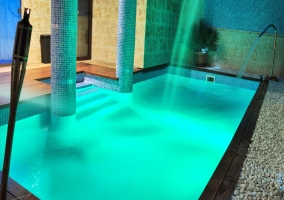 Vista de la piscina climatizada