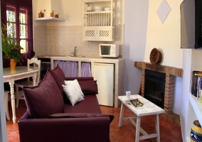 Salón y cocina americana