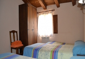 Dormitorio 2 camas con supletoria