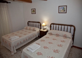 Dormitorio dos camas