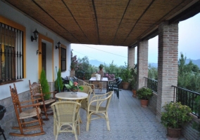 Terraza y mobiliario de exterior