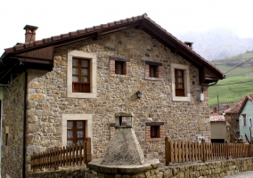 La Cueva del Bosque