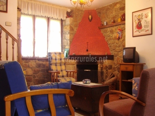 Casa albina en riofabar (asturias)