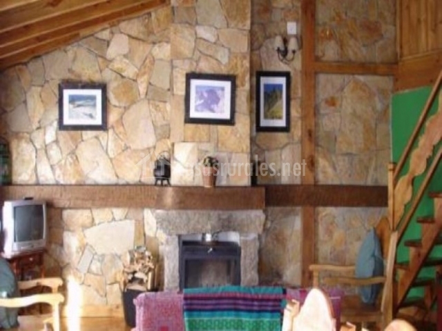 Sala De Estar Completa ~ de la chimenea escalera de acceso sala de estar completa Sala De Estar Completa ~ de la chimenea escalera de acceso sala de estar completa