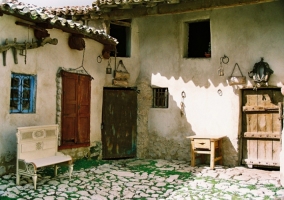 Entrada a la casa desde el patio