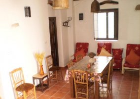 Comedor totalmente equipado