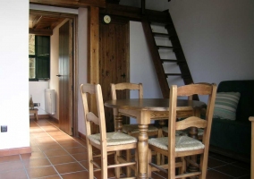 Comedor de la vivienda en la sala de estar