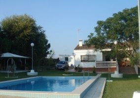 Piscina privada de la vivienda