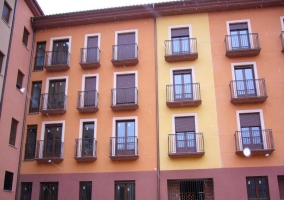 Fachada de los apartamentos