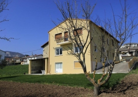 La Parada Etxea jardín