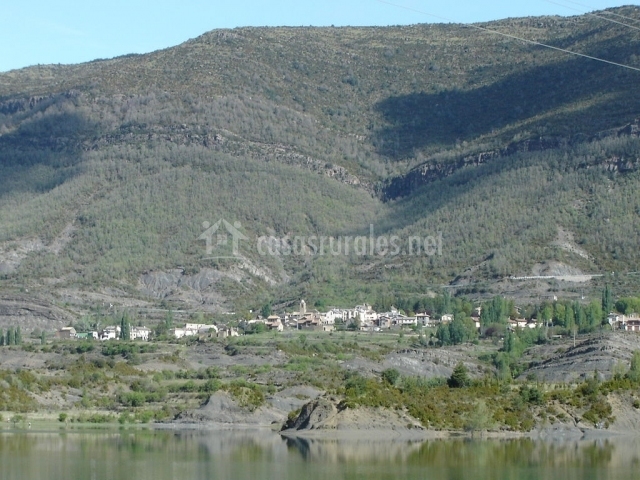 Casa Martiné - O Mirador y La Obra en Arguis (Huesca)