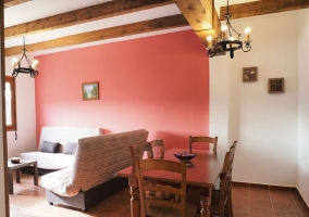 Sala de estar con ventana