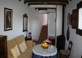 Mobiliario del jardín en la parte exterior de la vivienda