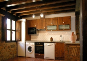 Cocina equipada y con mucha luz